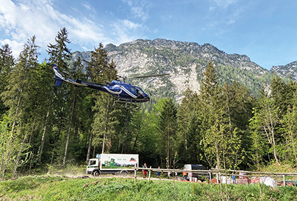 Jessi und Udo Weidner – zwei waschechte Franken – starten mit Regionalkonzept in ihre zweite Saison Regionale Produkte auf der Neuen Traunsteiner Hütte angekommen