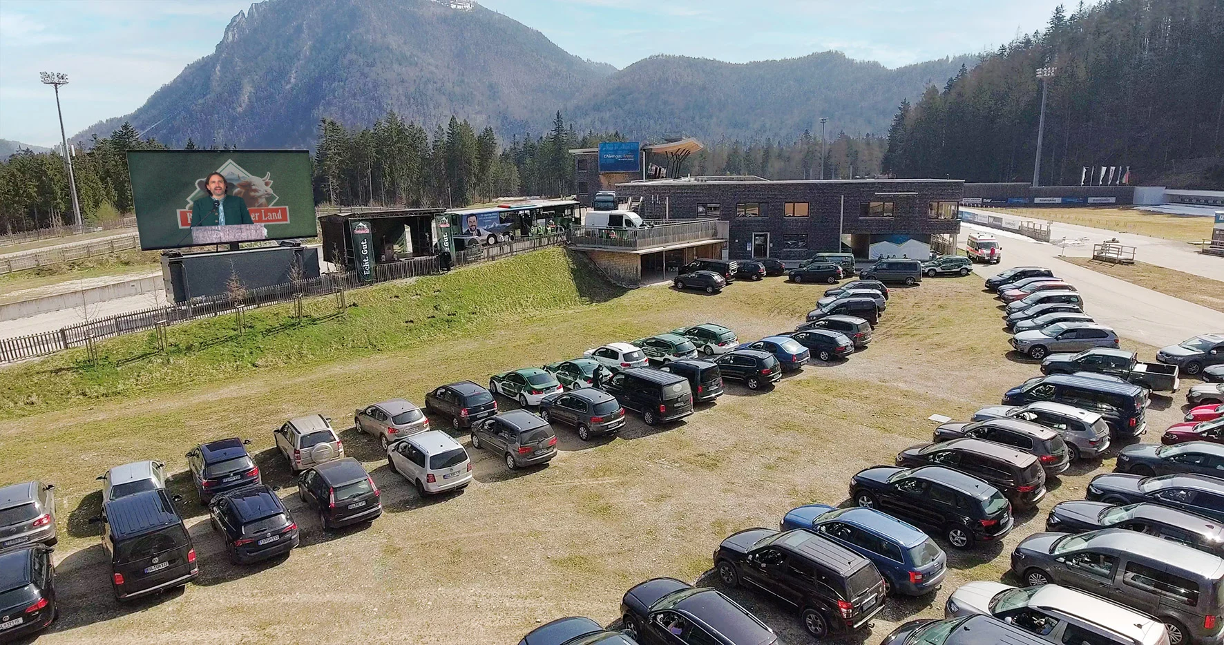 Molkereigenossenschaft Berchtesgadener Land zahlt trotz großer Investitionsprojekte weiterhin höchste Milchpreise für die Landwirte