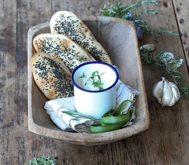 pita-brot-tzatziki