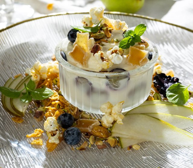 koerniger-frischkaese-winterliches-parfait