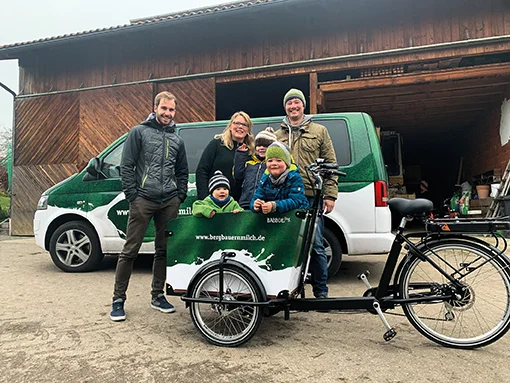 Einer der Hauptgewinne – ein Babboe—Lastenrad - der „Gewinn für die Natur“-Fruchtjoghurt-Aktion der Molkerei Berchtesgadener Land ging nach Tengling und blieb damit sozusagen in der Region. 
