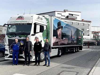 Molkerei Berchtesgadener Land übernimmt Logistik und spendet Bergbauernmilch